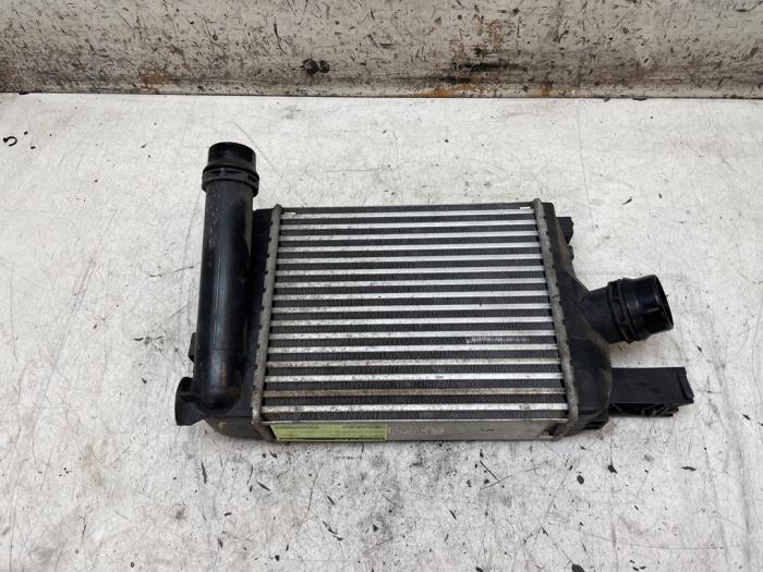 Usados Intercooler Renault Captur I (2R) 1.2 TCE 16V EDC Precio de solicitud ofrecido por Autodemontage van de Laar