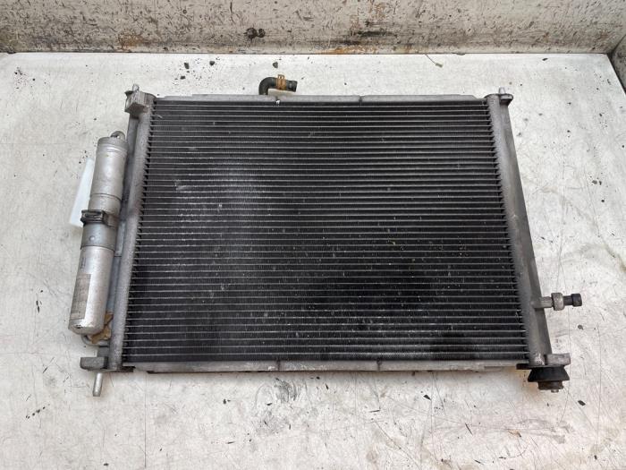 Used Radiator Renault Modus/Grand Modus (JP) 1.2 16V Price € 80,00 Margin scheme offered by Autodemontage van de Laar