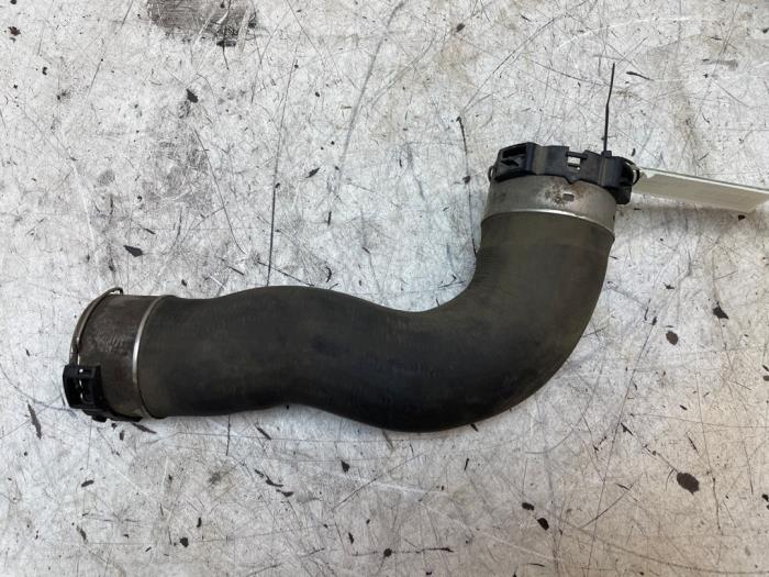 Gebrauchte Intercooler Schlauch Mercedes Vito (447.6) 1.6 111 CDI 16V Preis auf Anfrage angeboten von Autodemontage van de Laar