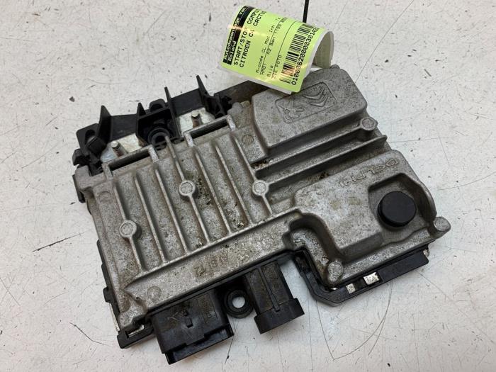 Używane Sterownik Start/Stop Citroen C4 Cactus (0B/0P) 1.2 PureTech 82 12V Cena € 50,00 Procedura marży oferowane przez Autodemontage van de Laar