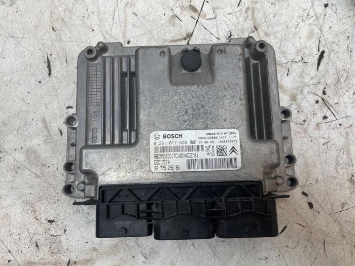 Used Engine management computer Peugeot 208 I (CA/CC/CK/CL) 1.4 HDi Price € 125,00 Margin scheme offered by Autodemontage van de Laar