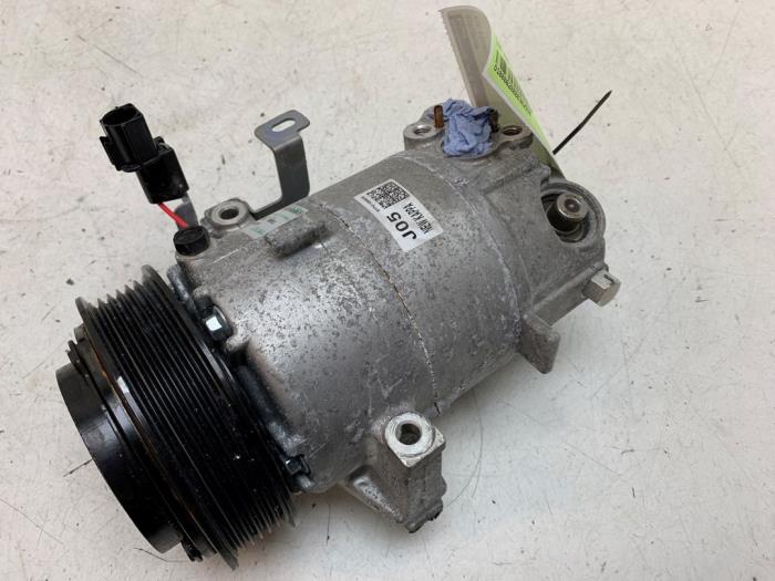 Usagé Pompe clim Kia Picanto (JA) 1.0 DPI 12V Prix € 100,00 Règlement à la marge proposé par Autodemontage van de Laar
