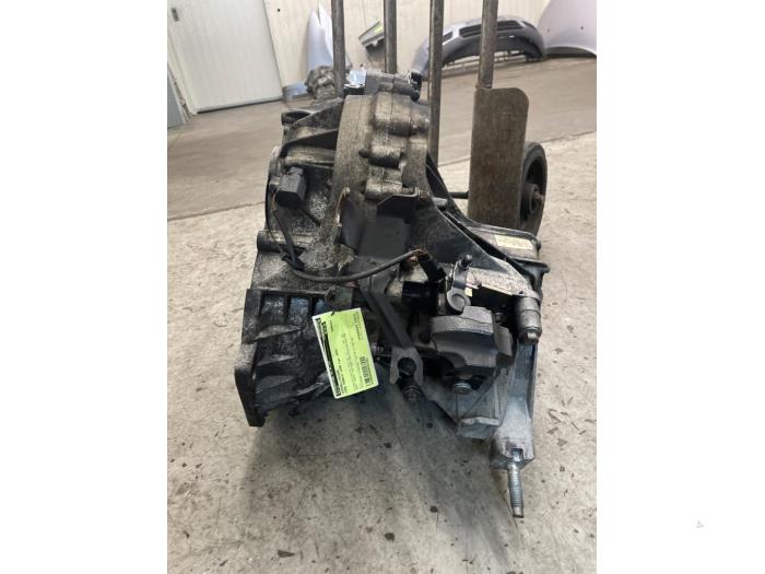 Gebrauchte Getriebe Ford Transit Connect 1.8 TDCi 90 Preis auf Anfrage angeboten von Autodemontage van de Laar