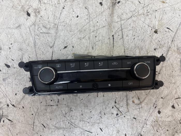 Begagnade Värmekontrollpanel Seat Ibiza V (KJB) 1.0 TSI 12V Pris € 120,00 Marginaltabell erbjuds av Autodemontage van de Laar