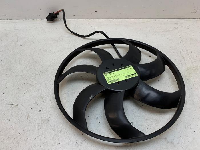 Gebrauchte Kühlrippe Motor Audi A3 Sportback (8VA/8VF) 1.4 TFSI 16V Preis € 125,00 Margenregelung angeboten von Autodemontage van de Laar