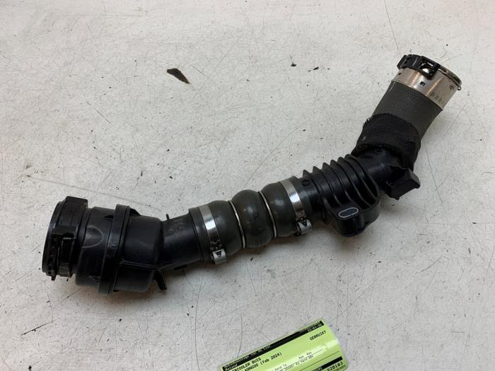 Gebrauchte Intercooler Rohr Renault Kangoo Express (RFK) 1.5 Blue dCi 75 Preis € 75,00 Margenregelung angeboten von Autodemontage van de Laar