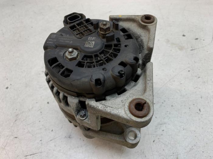 Usagé Dynamo Opel Insignia 1.8 16V Ecotec Prix sur demande proposé par Autodemontage van de Laar