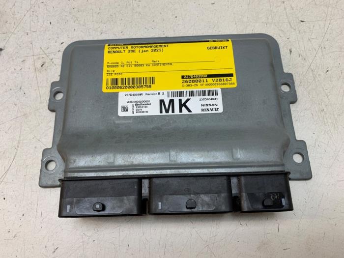 Used Engine management computer Renault Zoé (AG) R110 Price € 125,00 Margin scheme offered by Autodemontage van de Laar