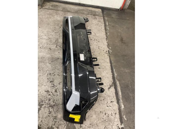 Begagnade Diffuser, bakre stötfångare Renault Megane E-Tech (RCB) 60 kWh Pris € 125,00 Marginaltabell erbjuds av Autodemontage van de Laar