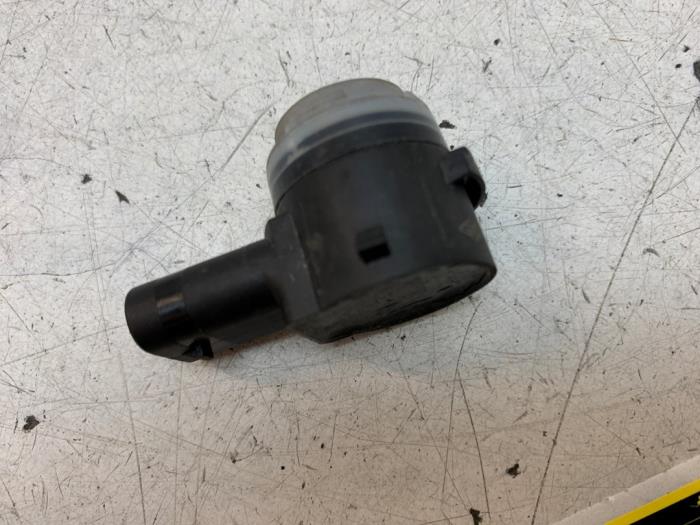Usados Sensor PDC Renault Megane E-Tech (RCB) 60 kWh Precio € 27,50 Norma de margen ofrecido por Autodemontage van de Laar