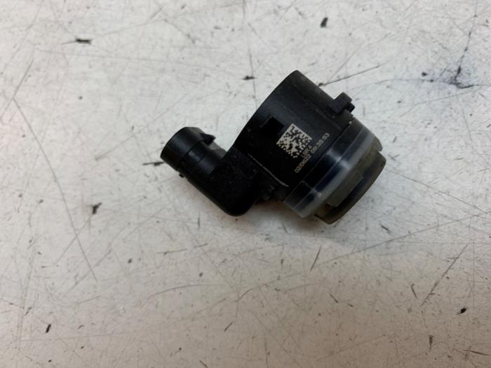 Usados Sensor PDC Renault Megane E-Tech (RCB) 60 kWh Precio € 27,50 Norma de margen ofrecido por Autodemontage van de Laar