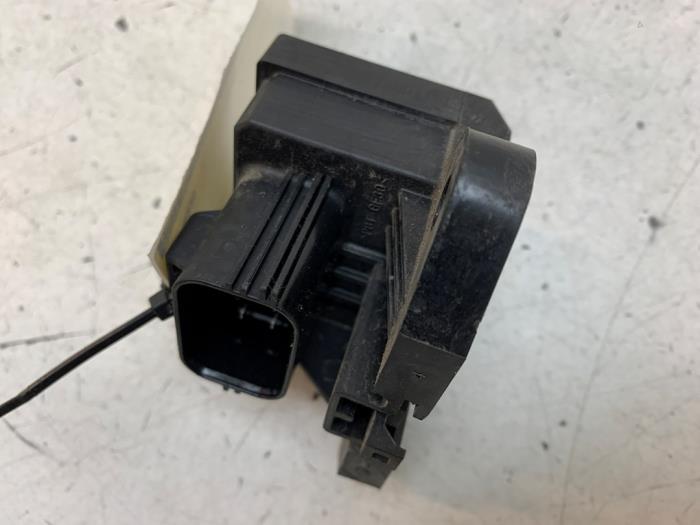 Usagé Module pompe carburant Ford Transit Custom 2.0 TDCi 16V Eco Blue 130 Prix € 20,00 Règlement à la marge proposé par Autodemontage van de Laar