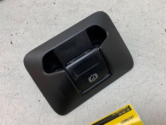 Gebrauchte Handbremse Schalter Volvo XC60 I (DZ) 2.4 D5 20V AWD Geartronic Preis € 10,00 Margenregelung angeboten von Autodemontage van de Laar