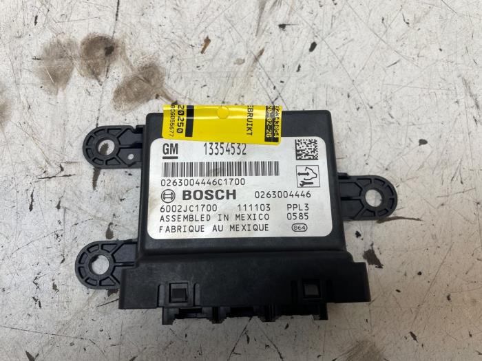 Begagnade PDC-modul Opel Astra J GTC (PD2/PF2) 1.4 Turbo 16V ecoFLEX 140 Pris € 40,00 Marginaltabell erbjuds av Autodemontage van de Laar