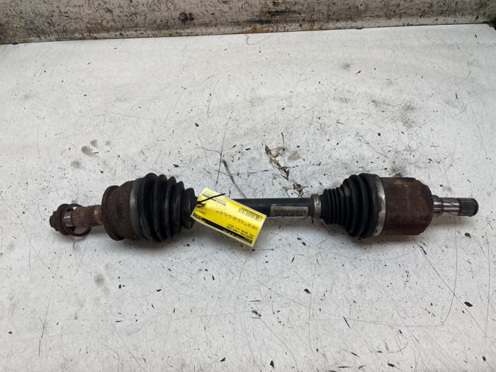 Gebrauchte Antriebswelle links vorne Opel Astra J GTC (PD2/PF2) 1.4 Turbo 16V ecoFLEX 140 Preis € 70,00 Margenregelung angeboten von Autodemontage van de Laar