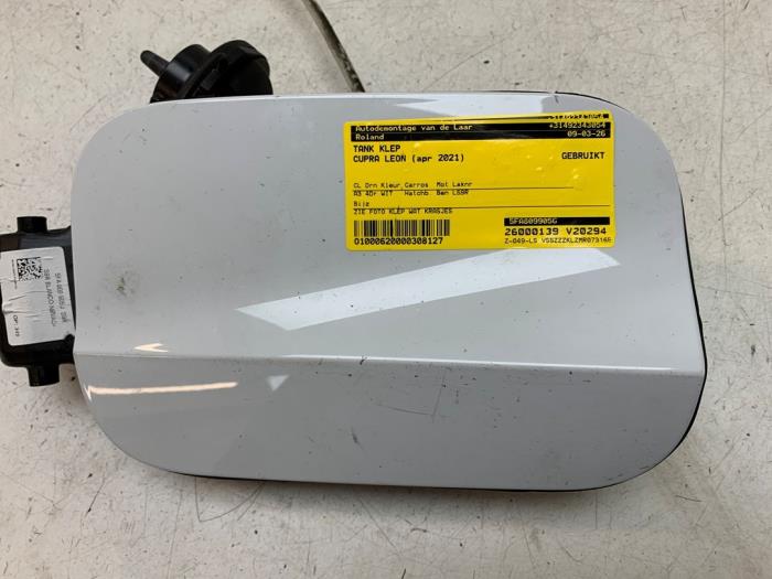 Begagnade Tanklucka Cupra Leon (KLCB) 2.0 VZ 16V Pris € 50,00 Marginaltabell erbjuds av Autodemontage van de Laar