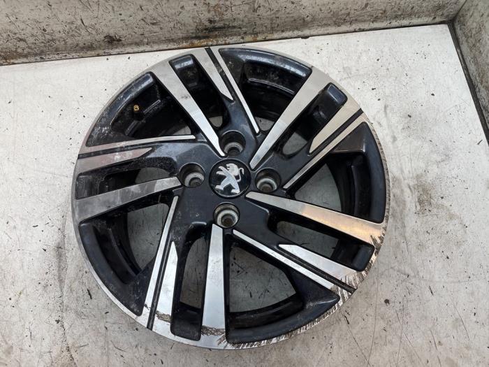 Gebrauchte Felge Peugeot 208 II (UB/UH/UP) 1.2 Vti 12V PureTech 100 Preis € 100,00 Margenregelung angeboten von Autodemontage van de Laar
