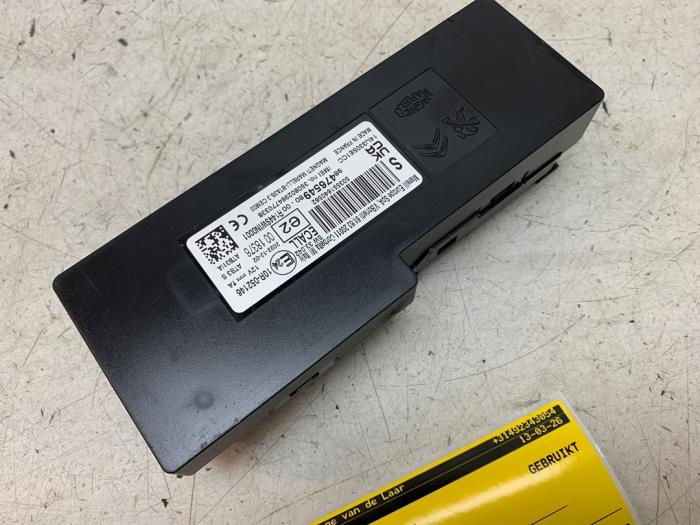 Begagnade Bluetooth-modul Peugeot 208 II (UB/UH/UP) 1.2 Vti 12V PureTech 100 Pris € 45,00 Marginaltabell erbjuds av Autodemontage van de Laar