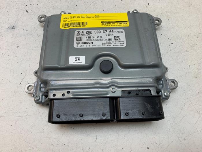 Used Engine management computer Mercedes A (177.0) 1.3 A-250 e Turbo 16V Price € 350,00 Margin scheme offered by Autodemontage van de Laar