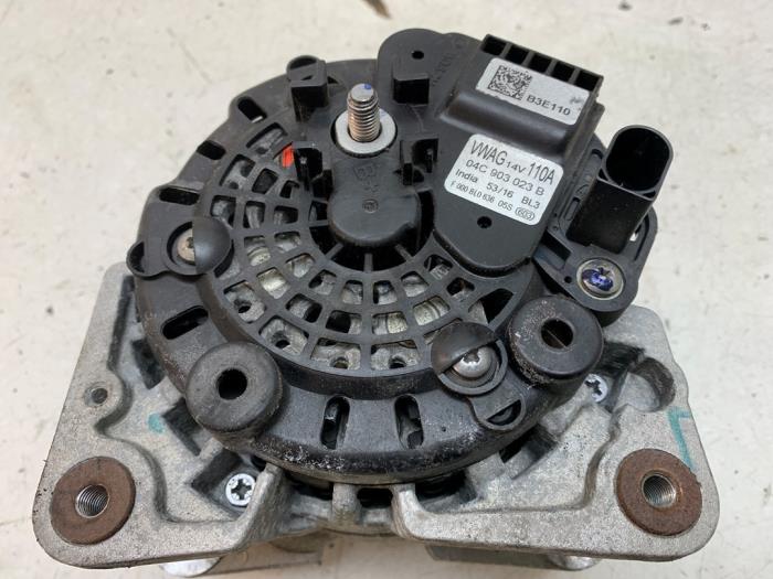 Begagnade Dynamo Volkswagen Up! (121) 1.0 12V 60 Pris på förfrågan erbjuds av Autodemontage van de Laar