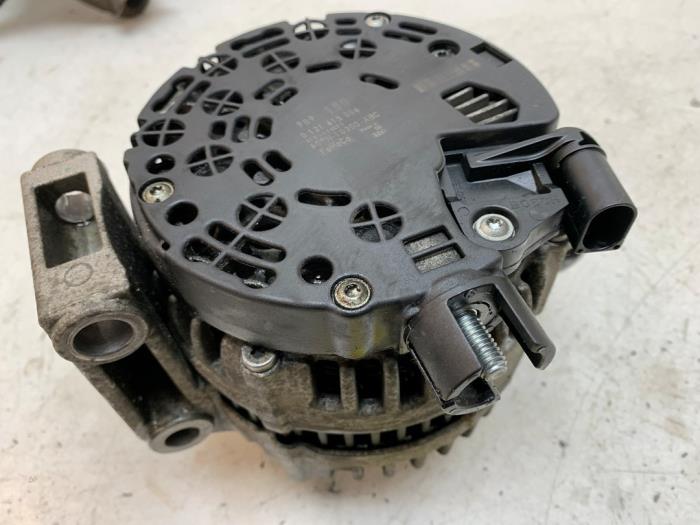 Gebrauchte Dynamo Ford Mondeo IV Wagon 2.0 16V Preis auf Anfrage angeboten von Autodemontage van de Laar