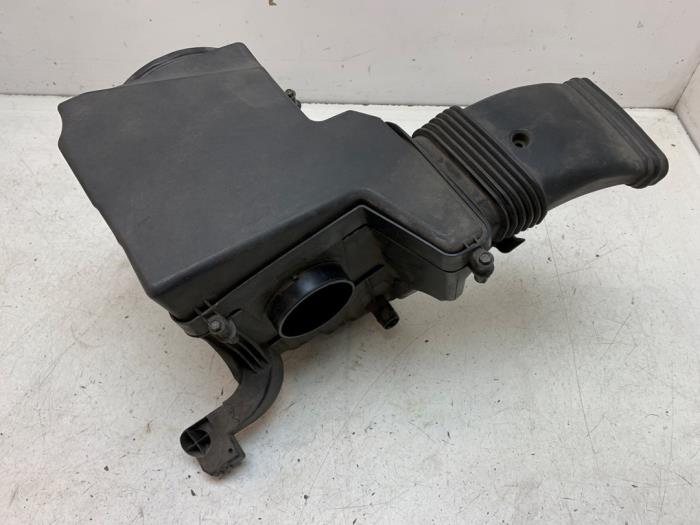 Begagnade Luftfilterhus Ford C-Max (DM2) 1.8 16V Pris på förfrågan erbjuds av Autodemontage van de Laar