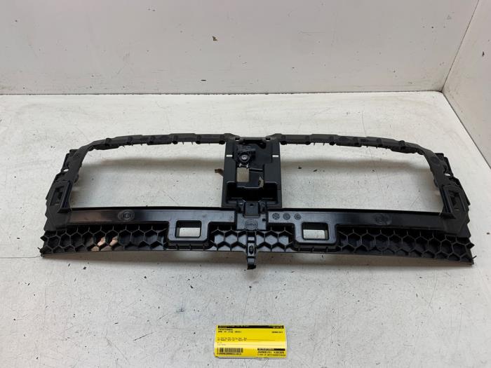 Używane Panel przedni BMW i4 (G26) M50 84 kWh Cena na żądanie oferowane przez Autodemontage van de Laar