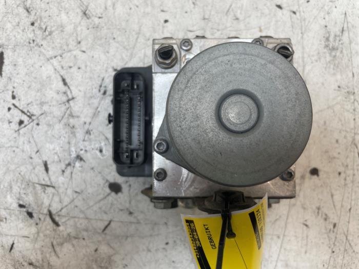 Used ABS pump Volkswagen Up! (121) e-Up! Price on request offered by Autodemontage van de Laar