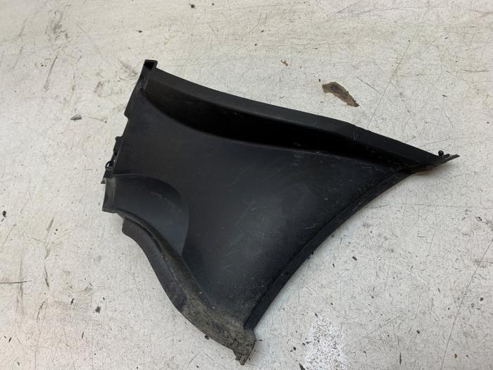 Begagnade Lufttratt Hyundai i10 1.0 12V Pris € 25,00 Marginaltabell erbjuds av Autodemontage van de Laar