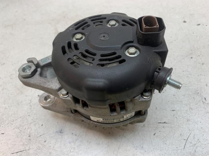 Begagnade Dynamo Suzuki Vitara (LY/MY) 1.4 S Turbo 16V Pris € 70,00 Marginaltabell erbjuds av Autodemontage van de Laar