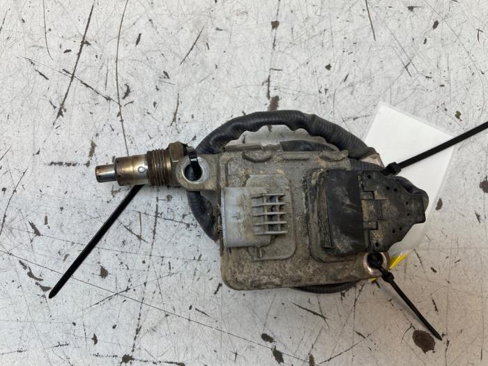 Begagnade NOx-sensor Renault Trafic (1FL/2FL/3FL/4FL) 1.6 dCi 95 Pris på förfrågan erbjuds av Autodemontage van de Laar