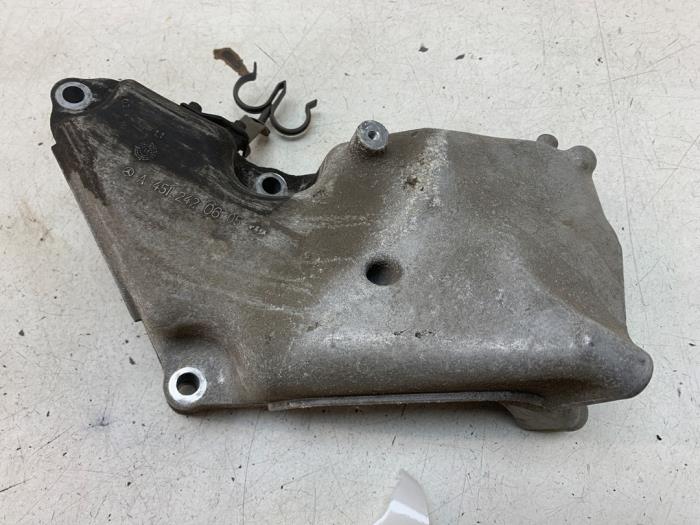 Usagé Support moteur Smart Fortwo Coupé (451.3) Electric Drive Prix sur demande proposé par Autodemontage van de Laar