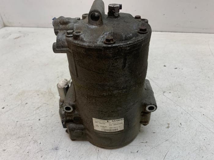 Usagé Compresseur de clim Smart Fortwo Coupé (451.3) Electric Drive Prix € 100,00 Règlement à la marge proposé par Autodemontage van de Laar