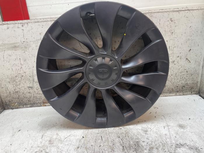 Gebrauchte Felge Tesla Model 3 Long Range, Performance AWD Preis € 125,00 Margenregelung angeboten von Autodemontage van de Laar
