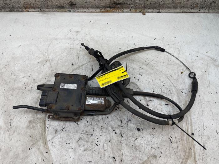 Używane Modul hamulca postojowego Opel Astra J (PD5/PE5) 1.4 Turbo 16V Cena na żądanie oferowane przez Autodemontage van de Laar