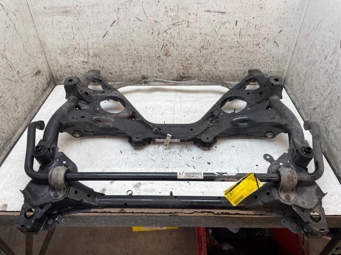 Used Subframe BMW 1 serie (F20) 116d 1.5 12V TwinPower Price on request offered by Autodemontage van de Laar