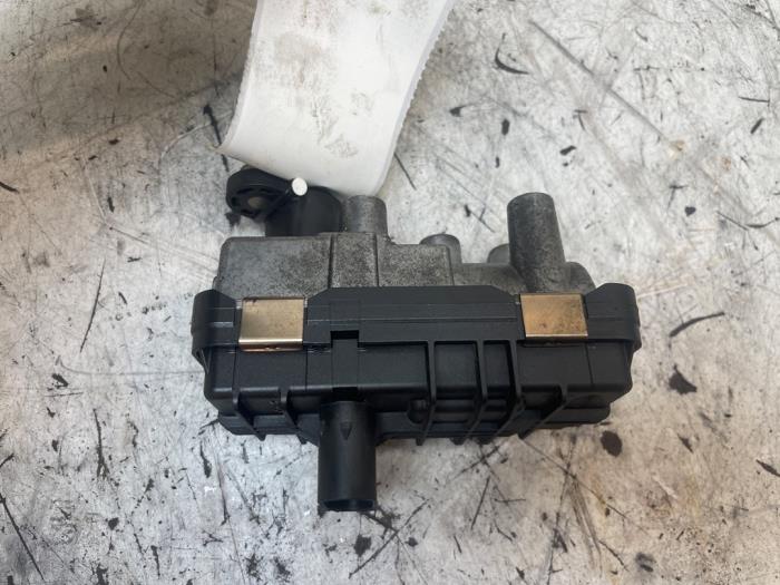 Usagé Régulateur pression turbo BMW 1 serie (F20) 116d 1.5 12V TwinPower Prix sur demande proposé par Autodemontage van de Laar