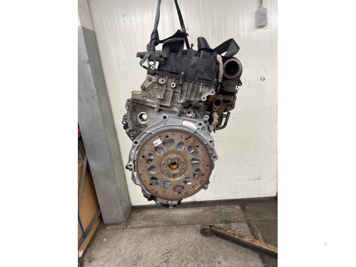 Engine from a BMW 1 serie (F40) 120d xDrive TwinPower Turbo 2.0 16V 2020