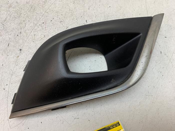 Gebrauchte Sonstige Renault Clio IV (5R) 1.5 Energy dCi 110 FAP Preis auf Anfrage angeboten von Autodemontage van de Laar