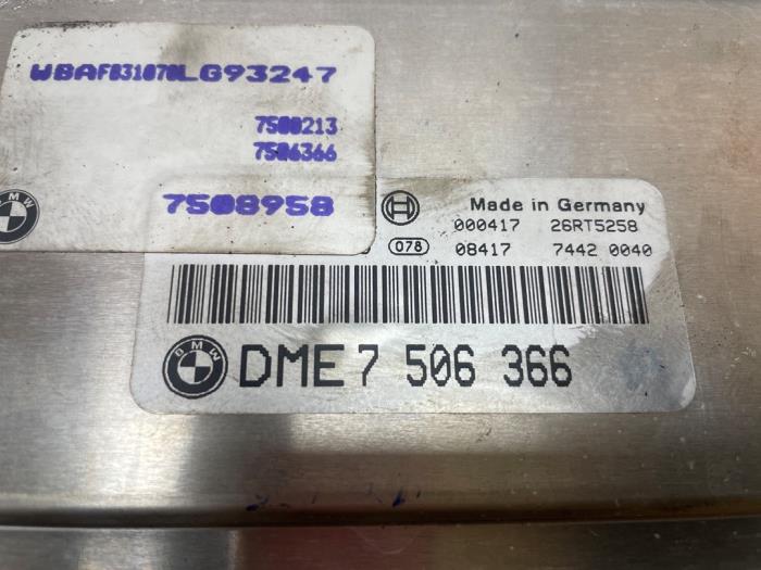 Used Engine management computer BMW X5 (E53) 4.4 V8 32V Price on request offered by Autodemontage van de Laar