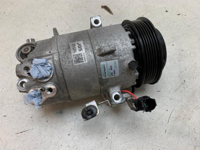 Usagé Pompe clim Kia Picanto (JA) 1.0 DPI 12V Prix € 100,00 Règlement à la marge proposé par Autodemontage van de Laar