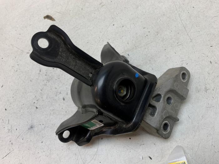 Used Engine mount Kia Picanto (JA) 1.0 DPI 12V Price on request offered by Autodemontage van de Laar
