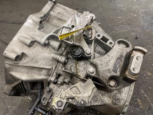 Getriebe van een Peugeot 308 SW (L4/L9/LC/LJ/LR) 1.2 12V e-THP PureTech 130 2017
