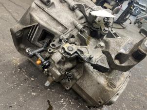 Getriebe van een Peugeot 308 SW (L4/L9/LC/LJ/LR) 1.2 12V e-THP PureTech 130 2017
