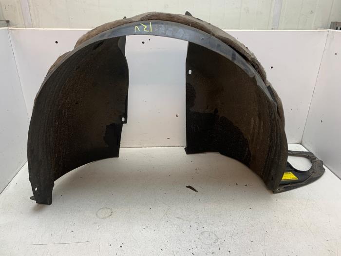 Używane Nadkole Peugeot 207/207+ (WA/WC/WM) 1.4 16V Cena na żądanie oferowane przez Autodemontage van de Laar
