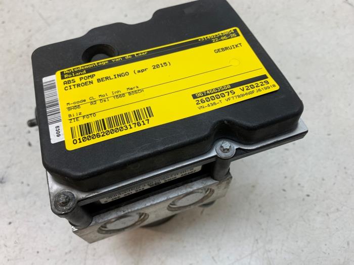 Usagé Pompe ABS Citroen Berlingo 1.6 Hdi 75 Prix sur demande proposé par Autodemontage van de Laar