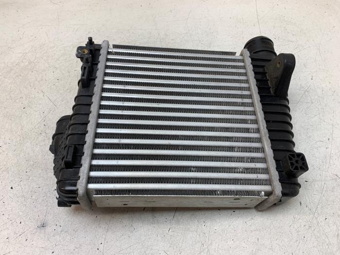 Used Intercooler Peugeot 308 SW (L4/L9/LC/LJ/LR) 1.6 BlueHDi 120 Price € 60,00 Margin scheme offered by Autodemontage van de Laar