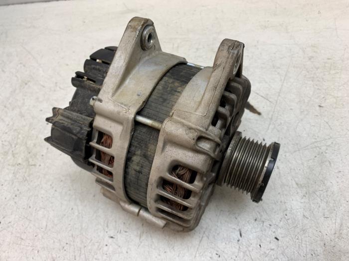 Dynamo van een Renault Master III (MA/MB/MC/MD/MH/MF/MG/MH) 2.3 dCi 135 16V FWD 2023