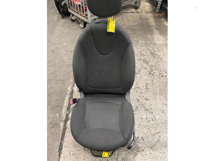 Gebrauchte Sitz links Mini Mini (R56) 1.6 16V Cooper Preis auf Anfrage angeboten von Autodemontage van de Laar