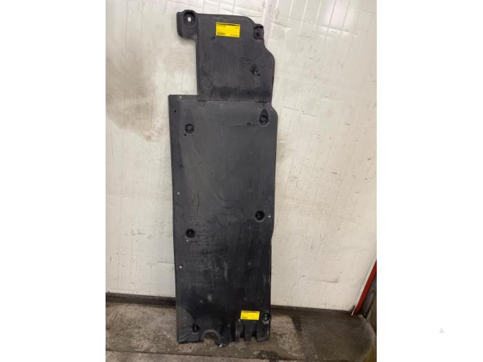 Begagnade Hasplåt Volkswagen Polo VI (AW1) 1.0 MPI 12V Pris € 50,00 Marginaltabell erbjuds av Autodemontage van de Laar